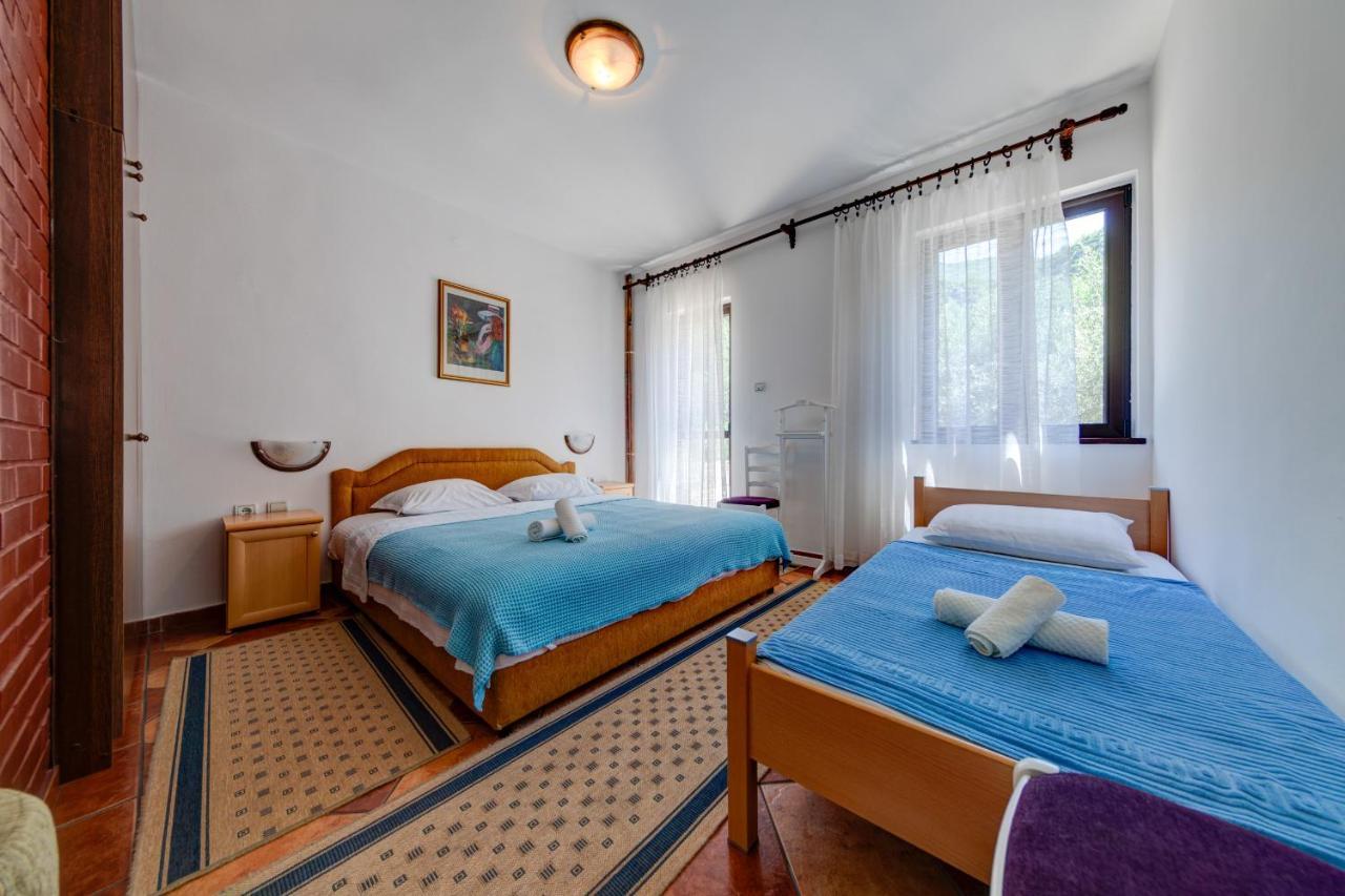 Olive Garden Apartments Sveti Stefan Exteriér fotografie